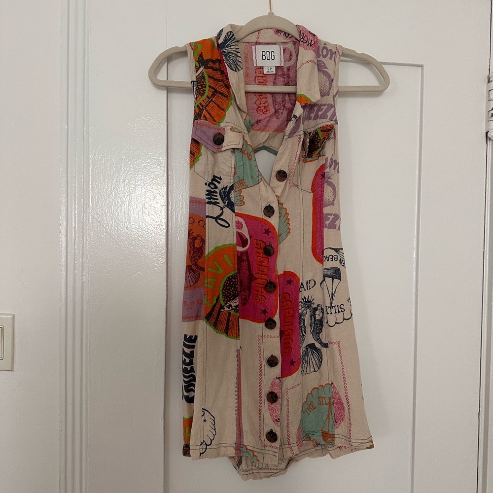 Colorful Sleeveless Button-Up Dress